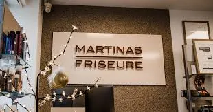 martinas-friseure.de
